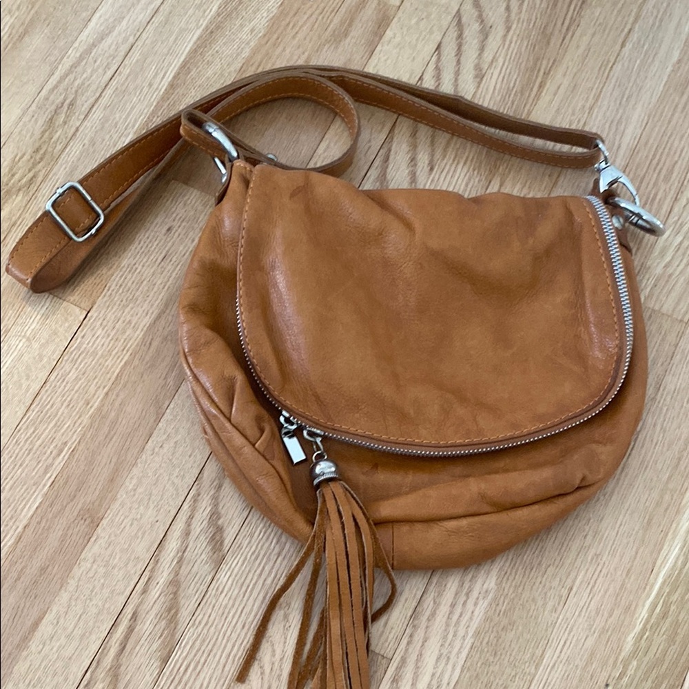 Tan Leather Crossbody Bag with Tassel and Adjustable Strap